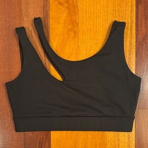 Gottex | Sleek Black Sports Bra w/ Cutout Detail NWOT | Size Medium